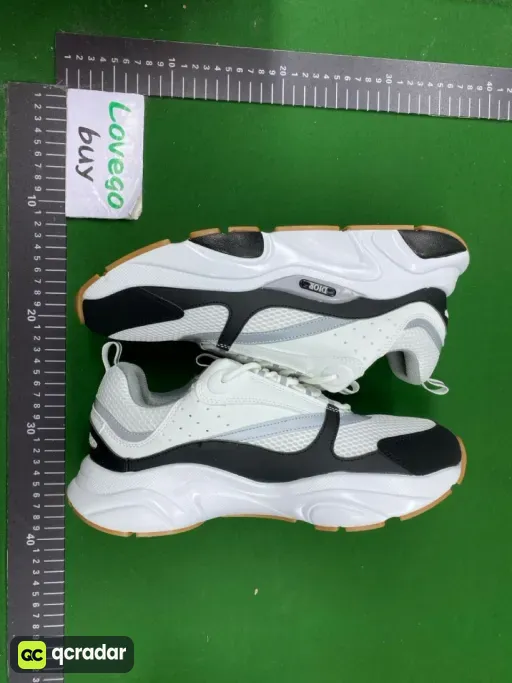 Mike b22 white and black