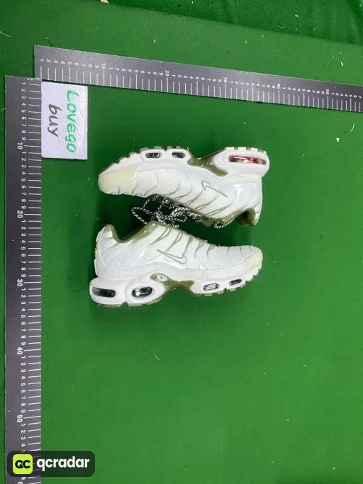 Tn new-dark green off-white hook 36-49