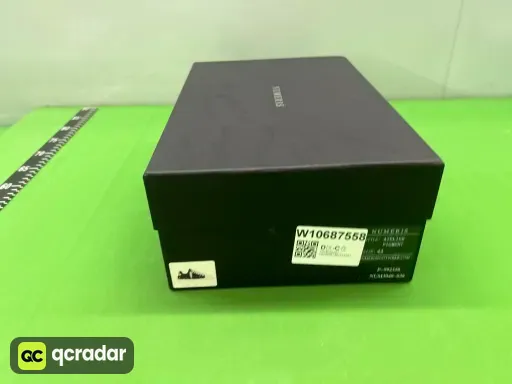 黑色破洞牛仔（1:1包装送鞋带）