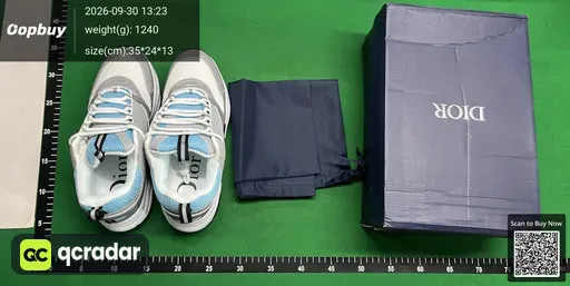 SKU ef7749