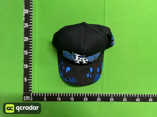 D13