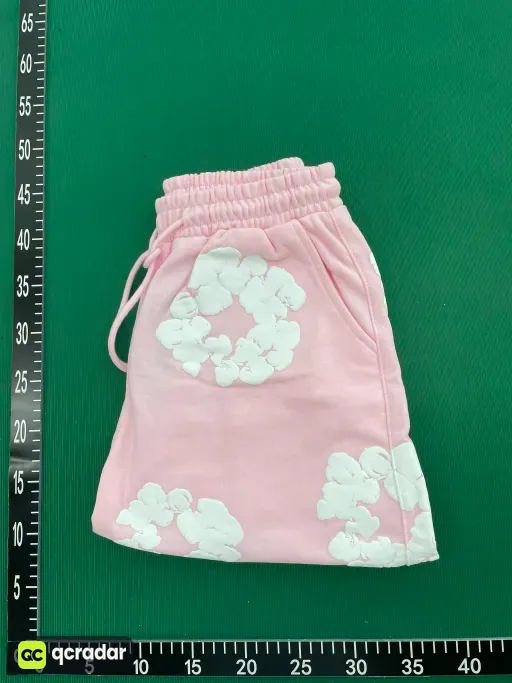 短裤粉红