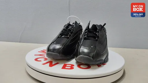 Mike duck shoes all black silver label