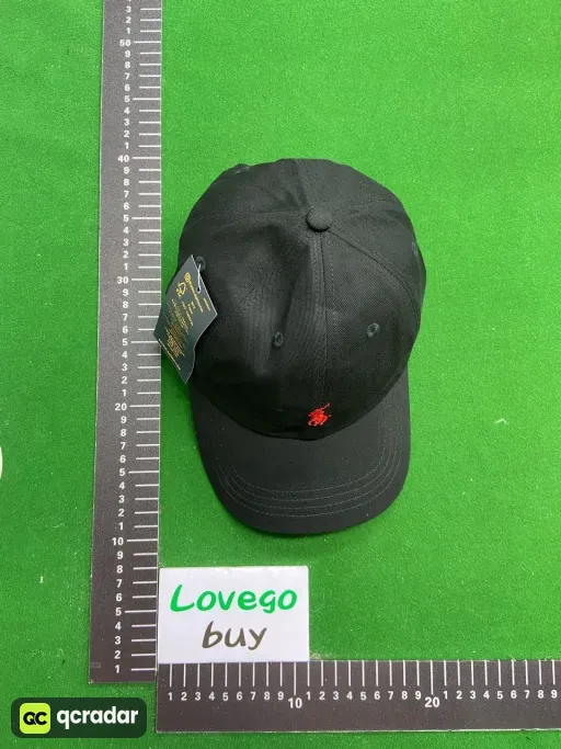 Black hat red label
