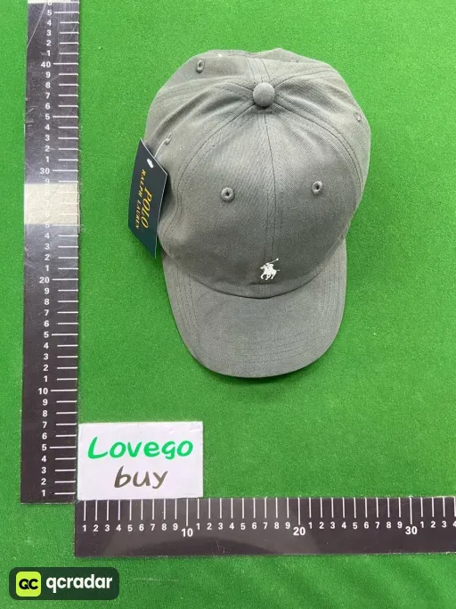 Dark gray white label