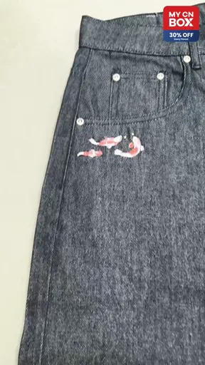 022-koi fish embroidered denim shorts (black)