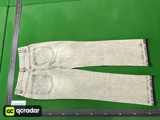 Raw edge gray