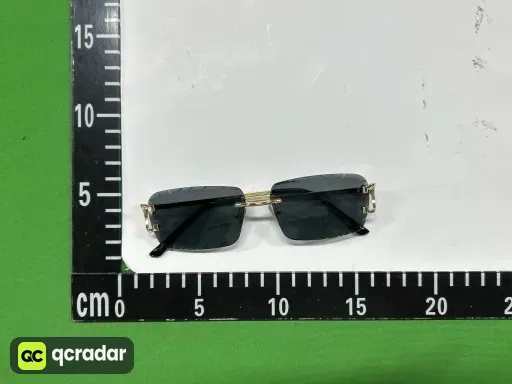 金框全黑c1