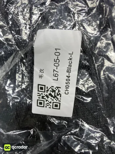 黑色毛衣