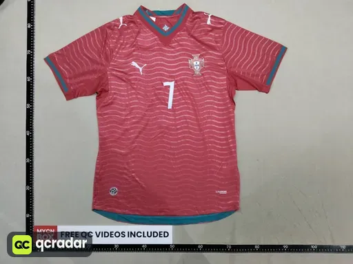 Player - portugal home jersey #7