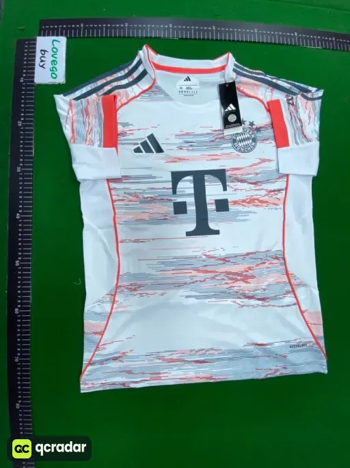 2526 bayern away game no. 17