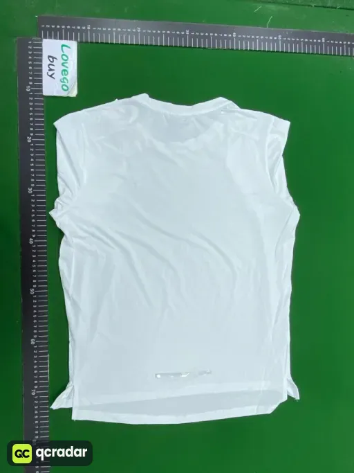 White short sleeve suit