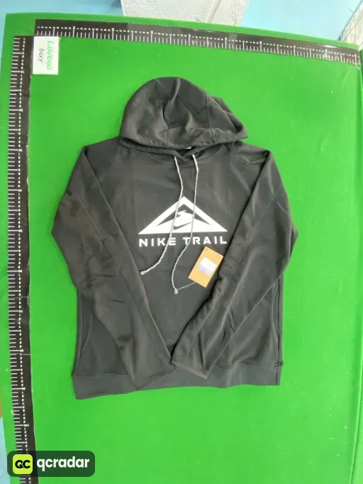9325 black sweatshirt