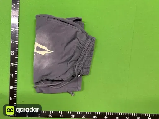 X76