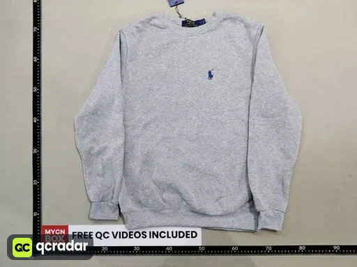 Round neck gray green label