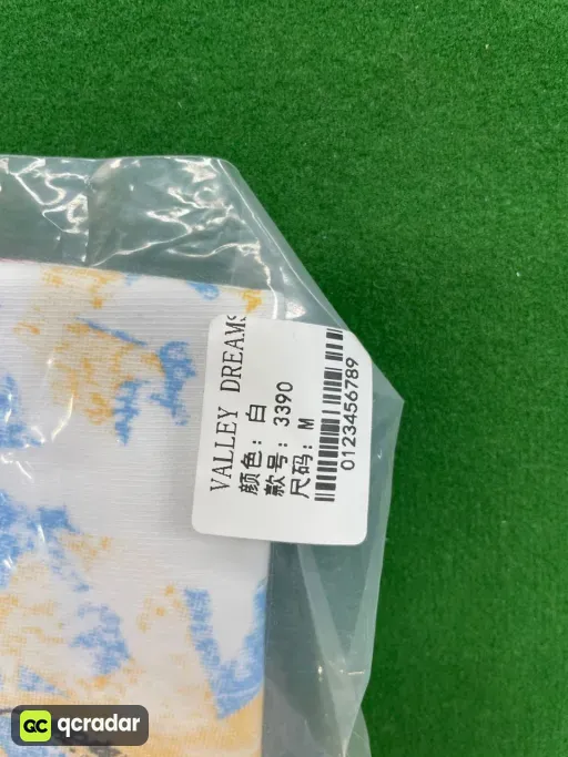 D3390 white