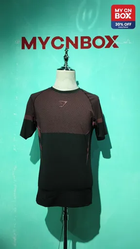 Short-Sleeved Style - Red Label