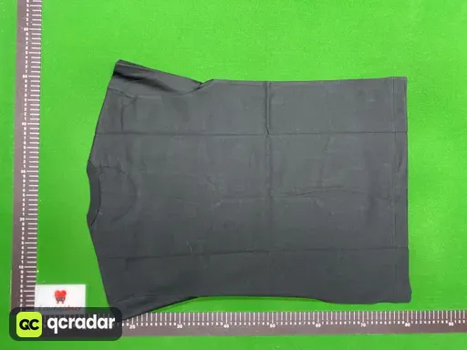 黑色黑心 black with black