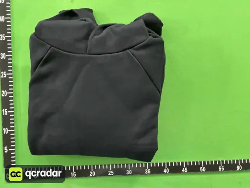 黑色卫衣(black hoodie)