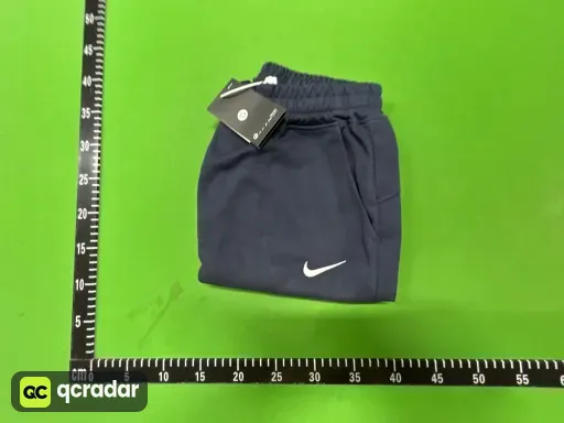 2藏青色