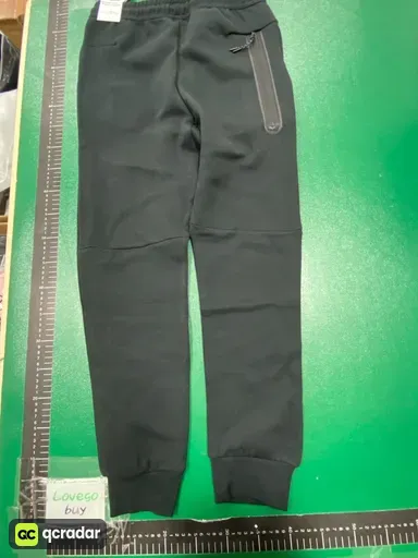黑色 有配套上衣