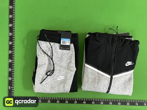 黑拼浅灰（全黑袖）套装suit
