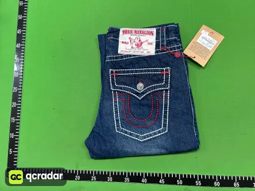 蓝色白红线