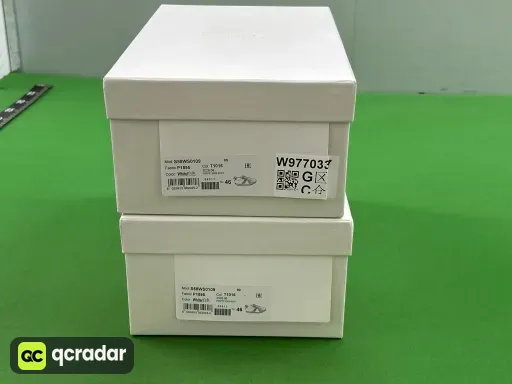 经典白灰
