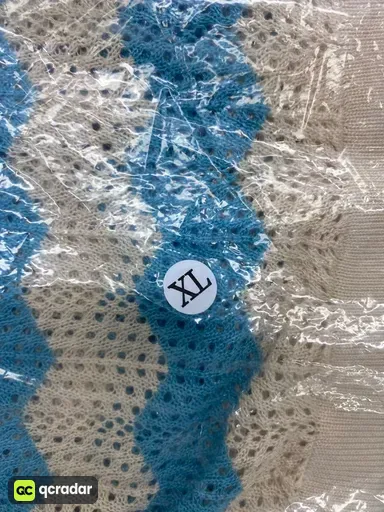 蓝色