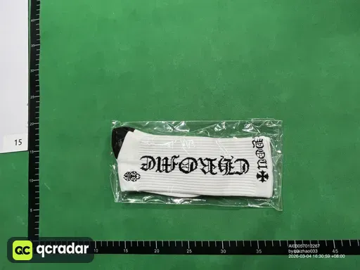 苏条纹字母 白黑