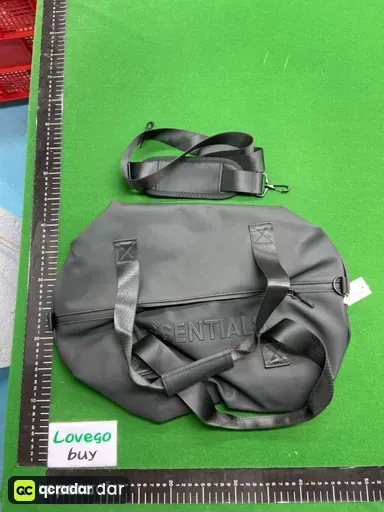 Color Classification: Ess Bag