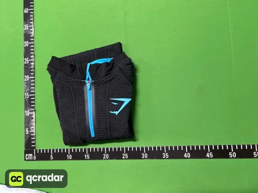 1.0黑蓝帽衫