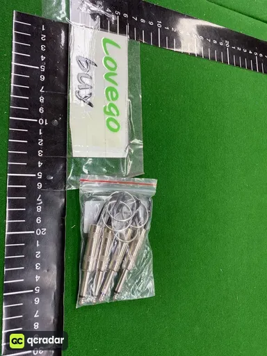 四把插头