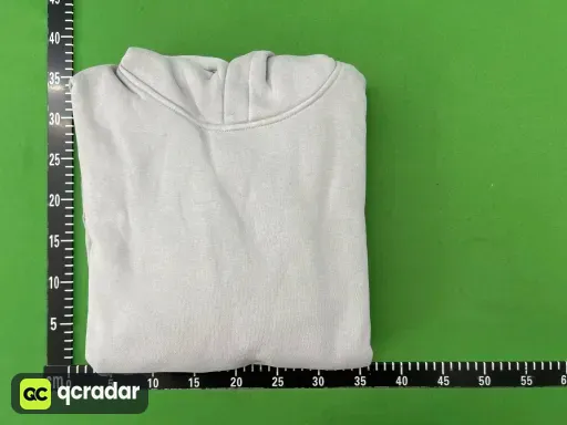 银灰色卫衣(silver gray hoodie)