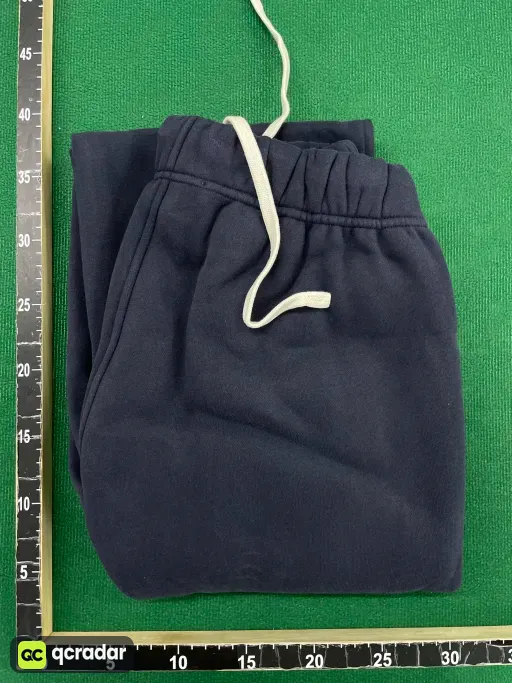 藏蓝色(navy blue)