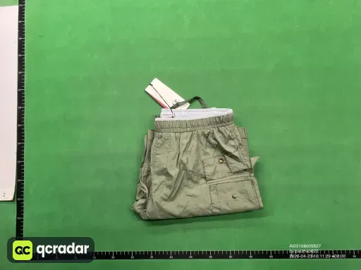 军绿色