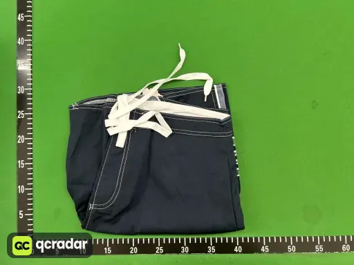 蓝色