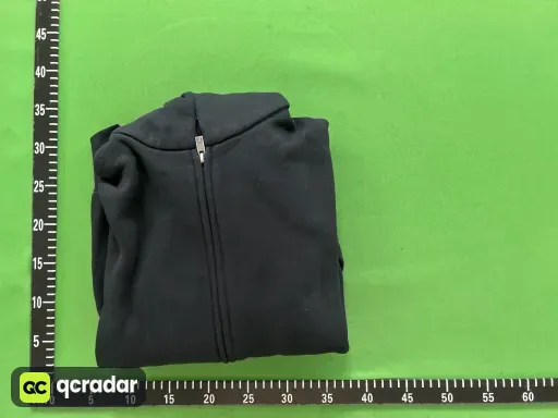 EH61 - Jet Black Zip