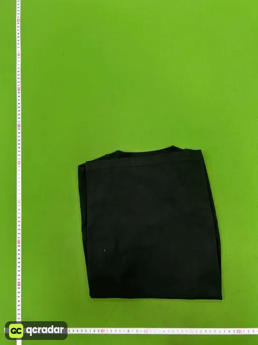 黑色(black)