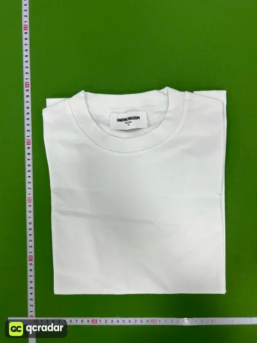 白色(white)