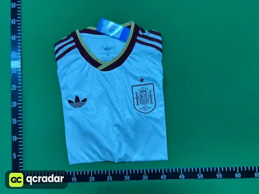 尺码:XL (No Badge)