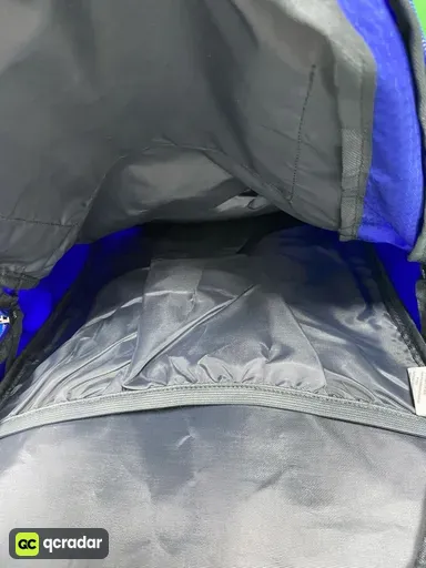 蓝色