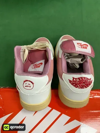 倒钩白粉