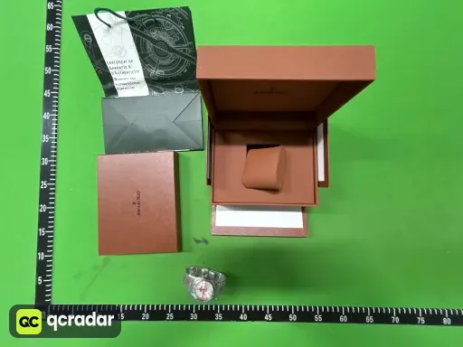 银壳·白盘钢带