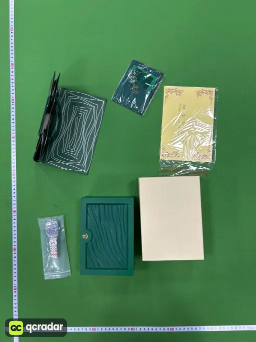 尺码:银壳黑盘·五珠表带