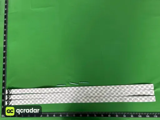 白格黑扣