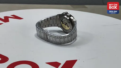 Silver Case · Black Dial Steel Strap