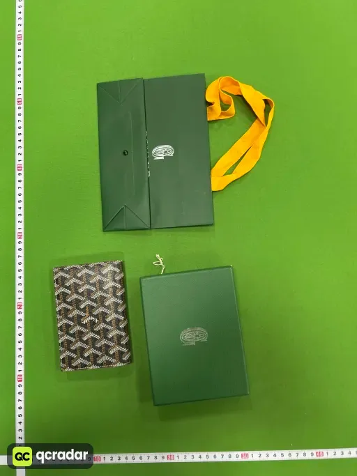 棕色拼黑色