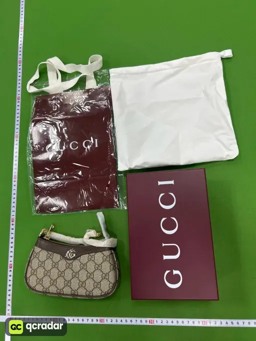 颜色三