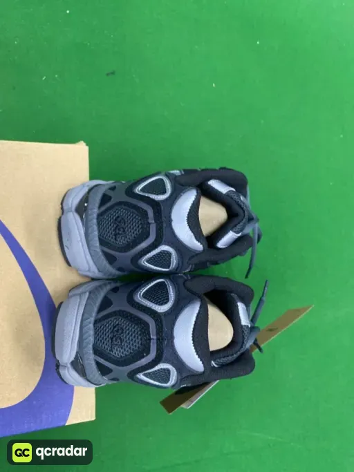 Shoe size: 38